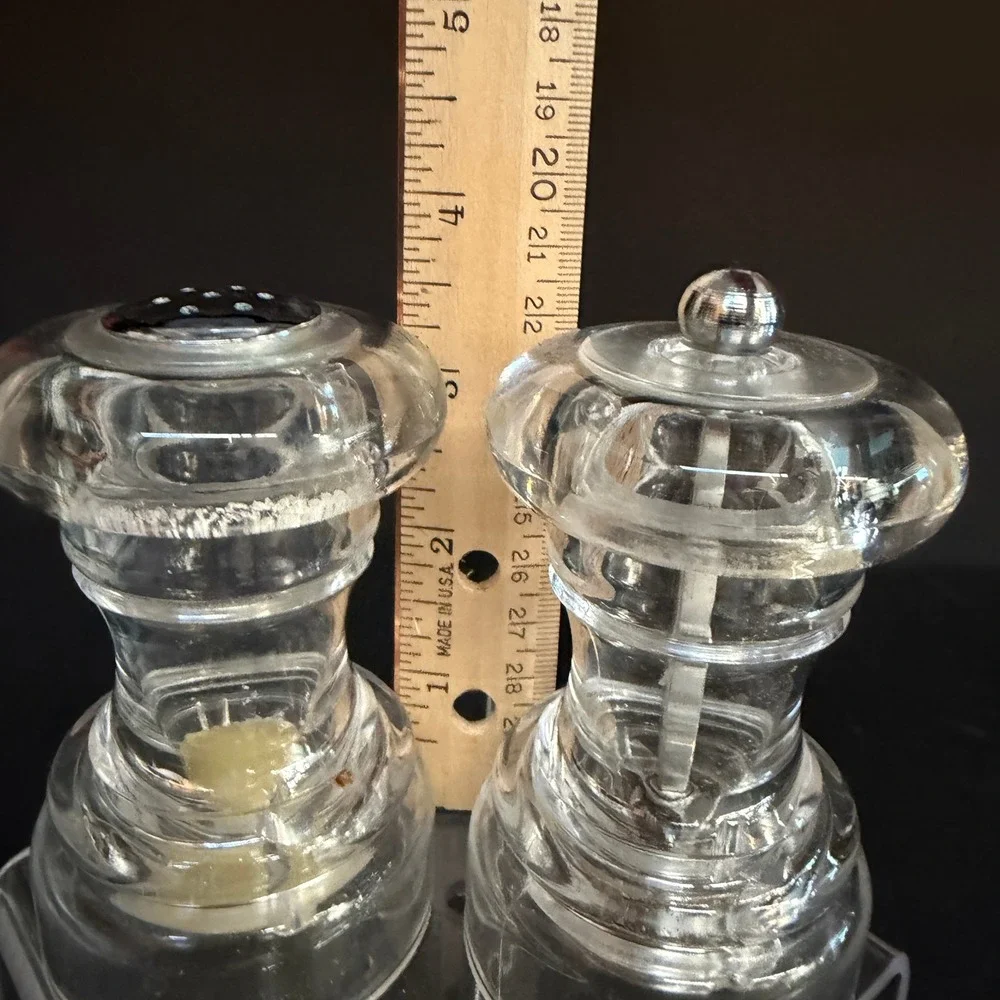 Mr. Dudley Clear Acrylic Salt Shaker and Pepper Grinder Set 4.5